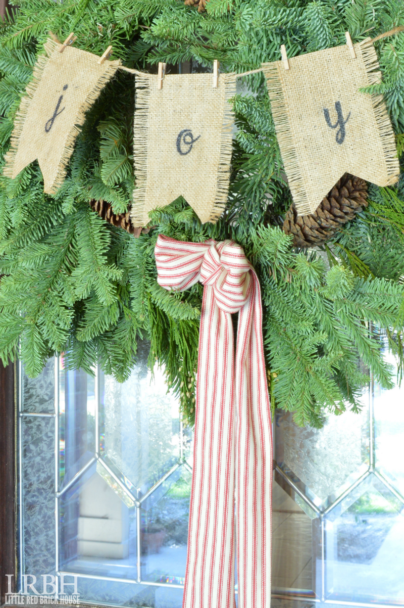 Burlap Banner Evergreen Christmas Wreath | LITTLE RED BRICK HOUSE